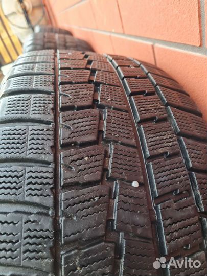 Dunlop SP Winter Maxx WM01 245/45 R19 и 275/40 R19