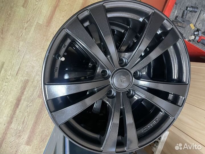 Диски литые r17 5x115