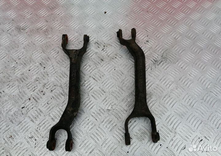 Задний рычаг Volvo XC90