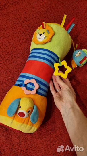 Развивающий валик для ползанья