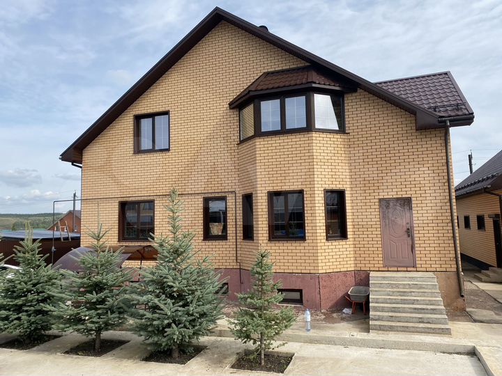 Дом 360 м² на участке 12 сот.