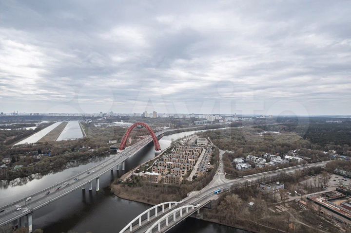 Своб. планировка, 170 м², 37/46 эт.