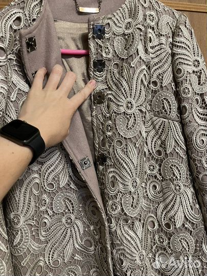 Пальто женское 42 44