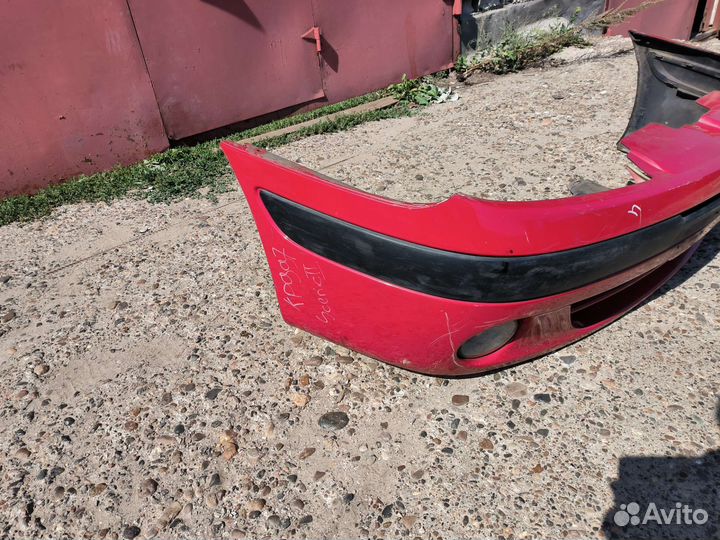 Renault Scenic 1 рестайлинг бампер передний