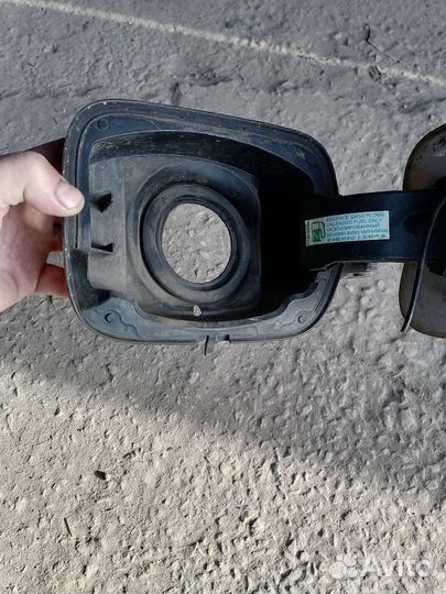 Citroen c4 sedan корпус лючка бензобака