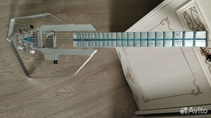 Электрогитара