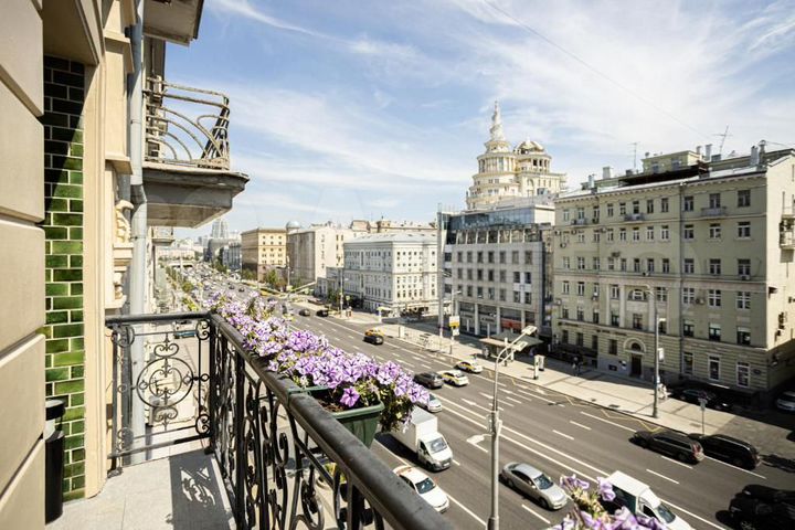 Здание отеля