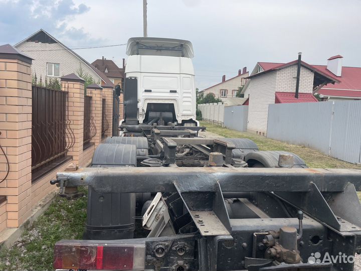 Подрамник для контейнеравоза бдф