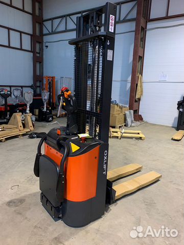 Штабелер самоходный 1,5т 3,2м