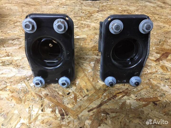 Усилитель заднего бампера мерседес w211