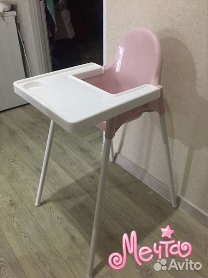 Удобный детский столик