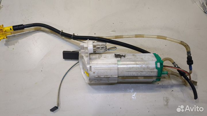 Насос топливный электрический Volkswagen Phaeton