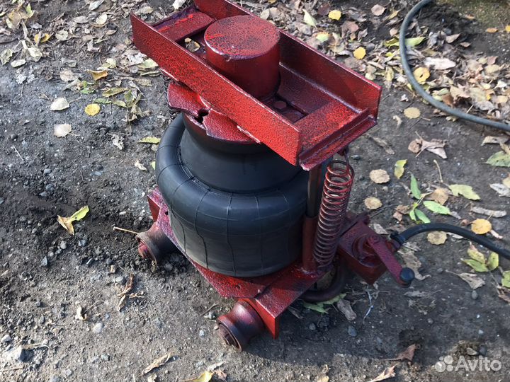 Домкрат ямный