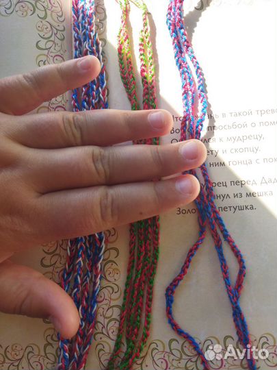 Закладки для книг из хлопковых нитей ручная работа