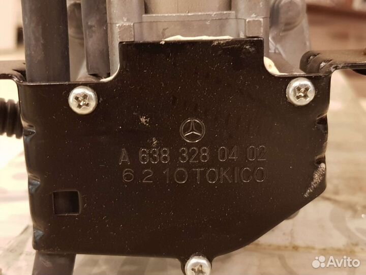 Компрессор пневмоподвески mercedes V220 vito