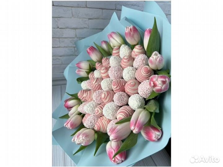 Бокс с клубникой в шоколаде KLK-6107