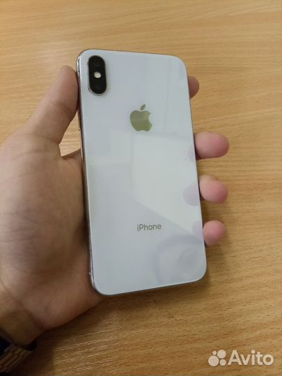 iPhone X, 64 ГБ