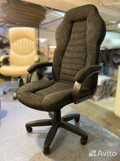 Компьютерное кресло