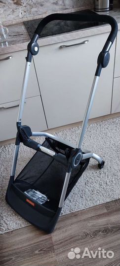Коляска Stokke Scoot V2