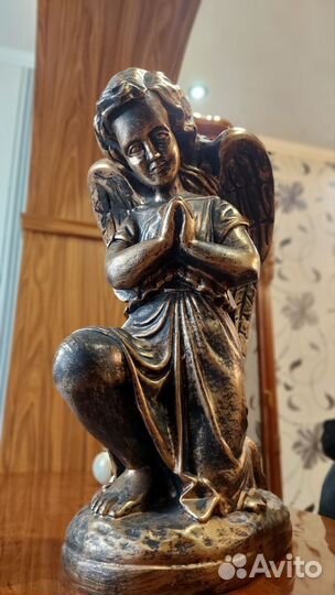 Статуэтка бронза
