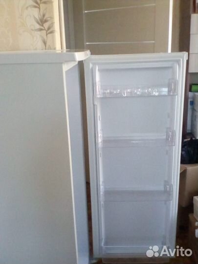 Холодильник бу маленький
