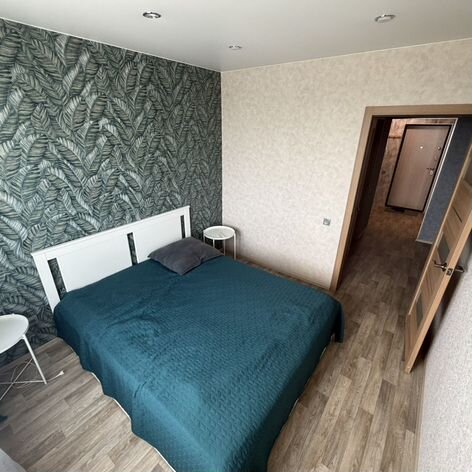 2-к. квартира, 42 м², 9/10 эт.