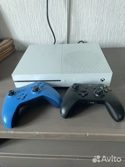 Xbox One s
