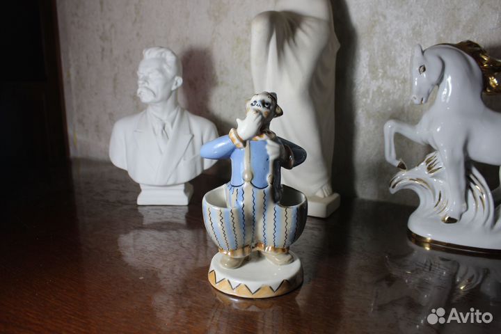 Статуэтка-Карандашница «Клоун с карманами» кфз