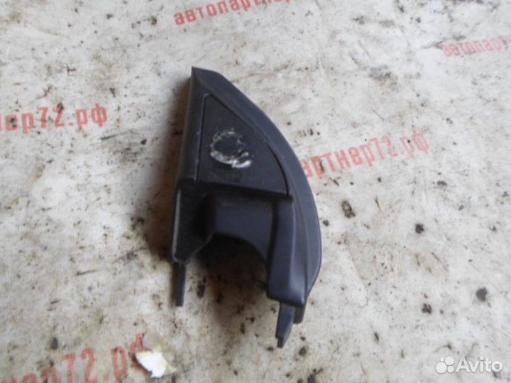 Крышка зеркала внутренняя левая Mitsubishi Lancer