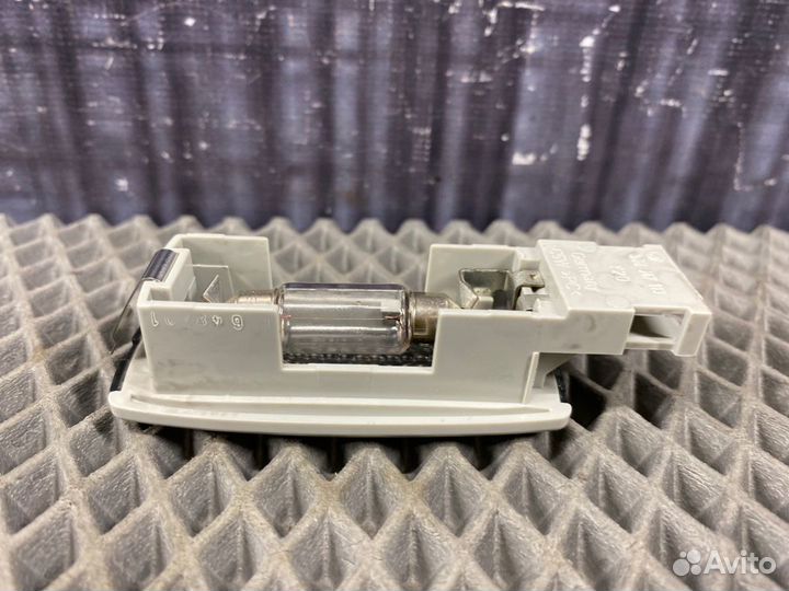 Плафон салона Volkswagen Passat Variant B5 AMX