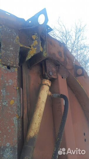 Пресс-подборщик БобруйскСельмаш ПРФ-180, 2005