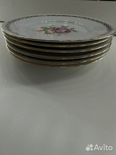 Набор фарфоровых тарелок роза (Чехословакия)
