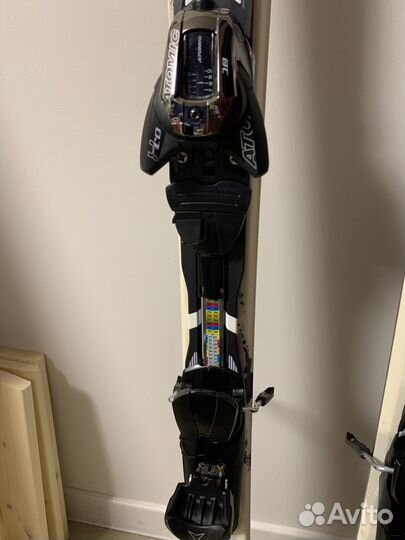 Горные лыжи atomic