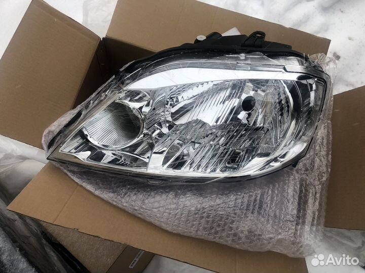 Renault Logan 1 фаза 2 Фара