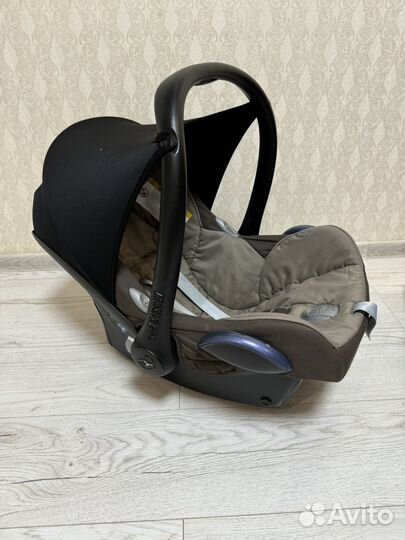 Автолюлька maxi cosi с базой isofix