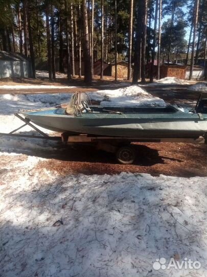 Продам лодку обь1 зич