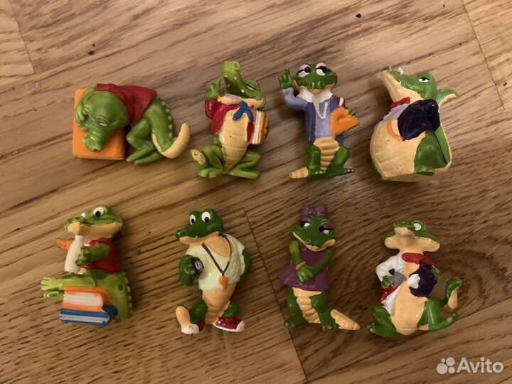 Игрушки из киндера сюрприза львята, бегемоты