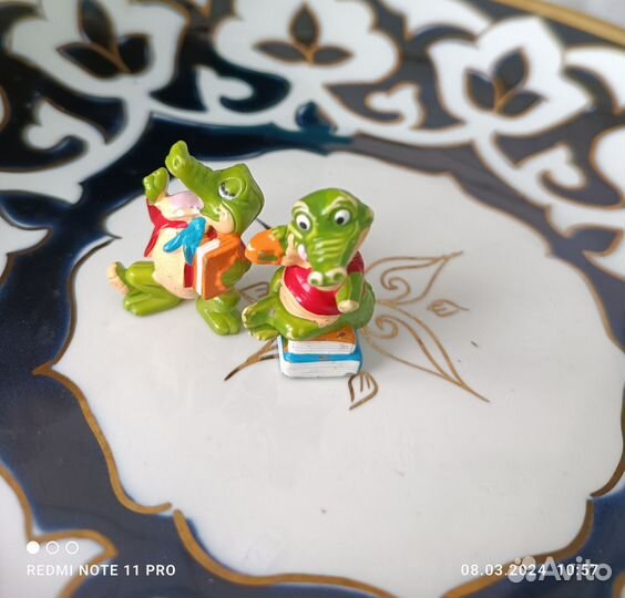 Игрушки киндер 90 х