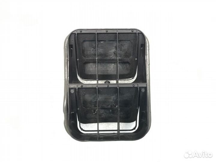Решетка вентиляционная правая Nissan Qashqai 1.6