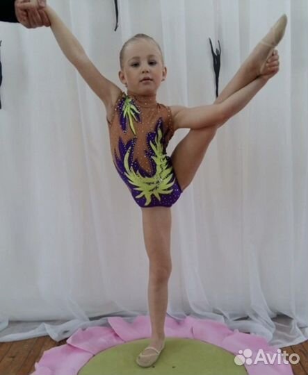 Купальник для художественной гимнастики