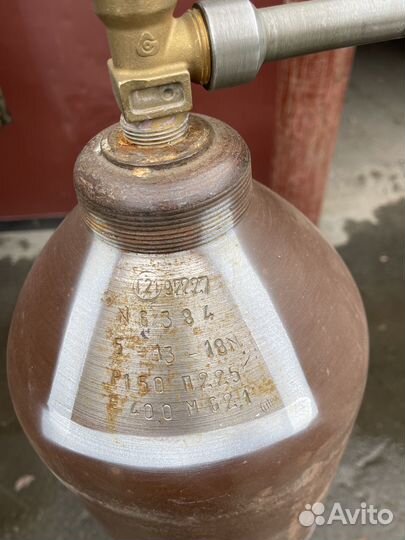 Гелий марки Б на обмен в Тюмени