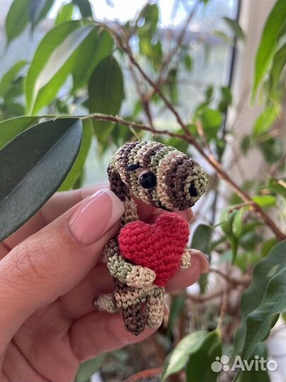 Динозаврик с сердцем, ручная работа, амигуруми