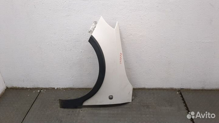 Крыло Skoda Roomster, 2013