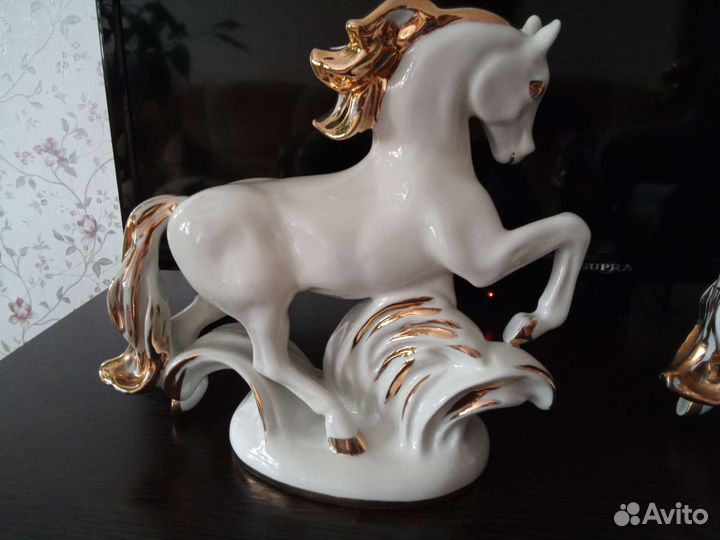 Статуэтка Конь-огонь