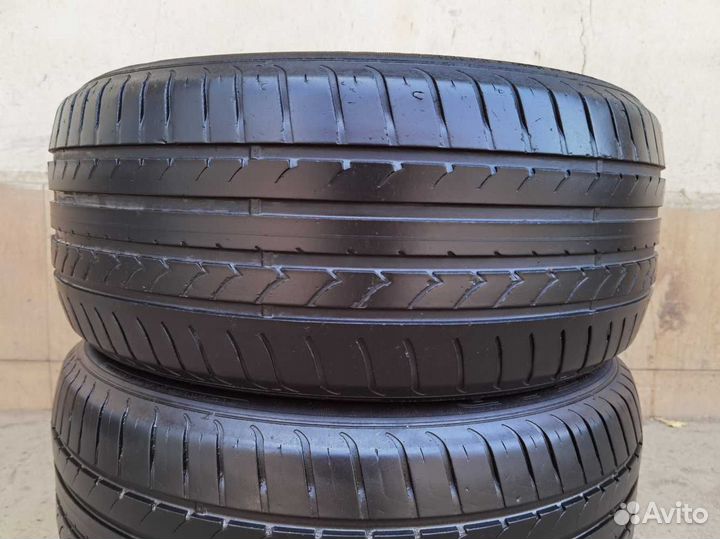 Goodyear EfficientGrip 245/45 R18 100Y