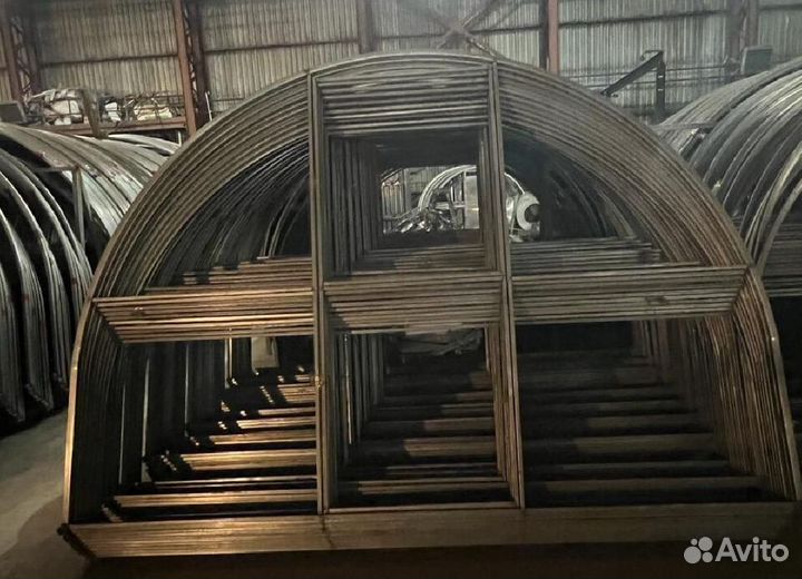 Теплицы крепкие