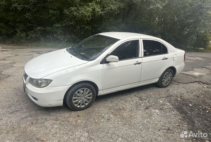 LIFAN Solano 1.6 МТ, 2011, 300 000 км