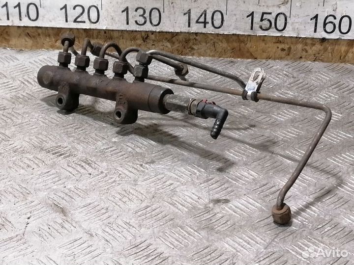 Рейка топливная рампа Ford Transit 2006-2013