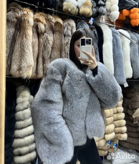 Шуба песец натуральный