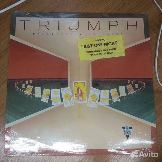 Виниловая пластинка Triumph
